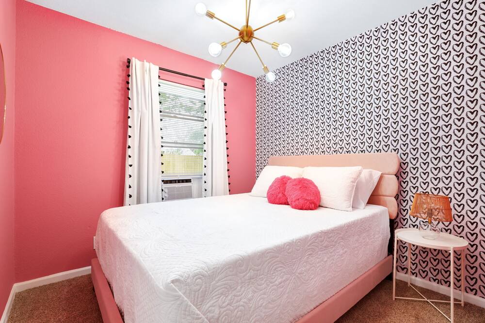 Photo of Bedroom in Southside