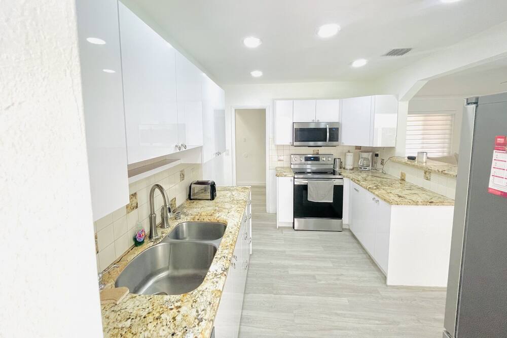 Photo of Kitchen in Ives Estates