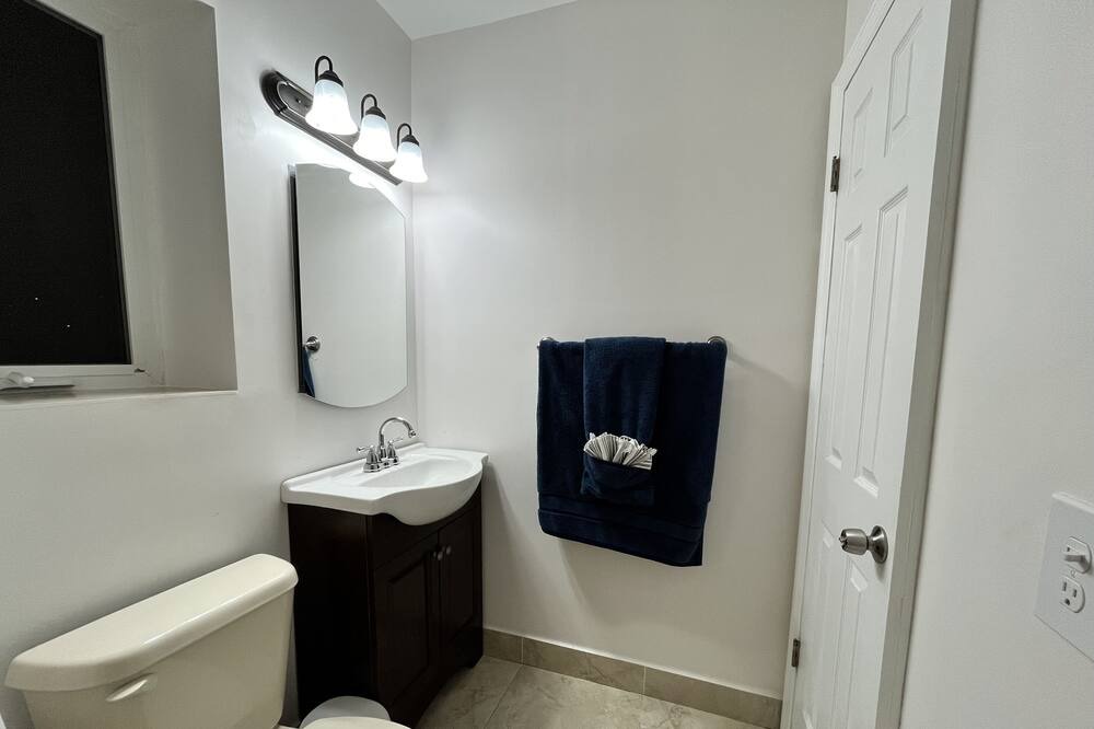 Photo of Bathroom in Ives Estates