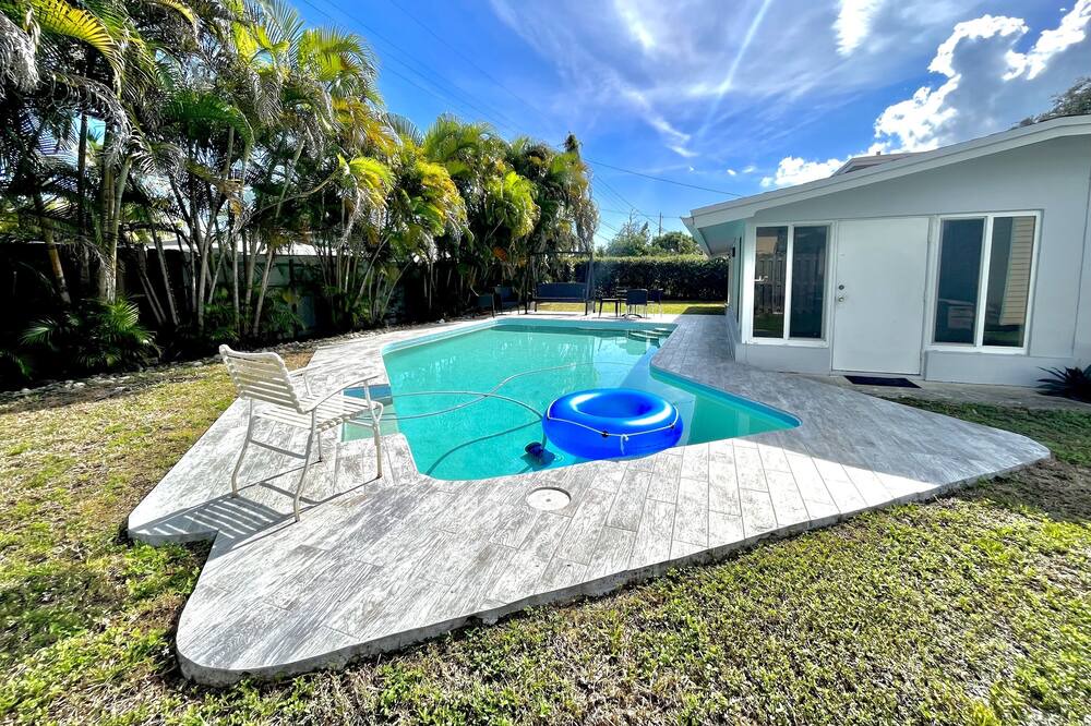 Photo of Outdoor in Ives Estates