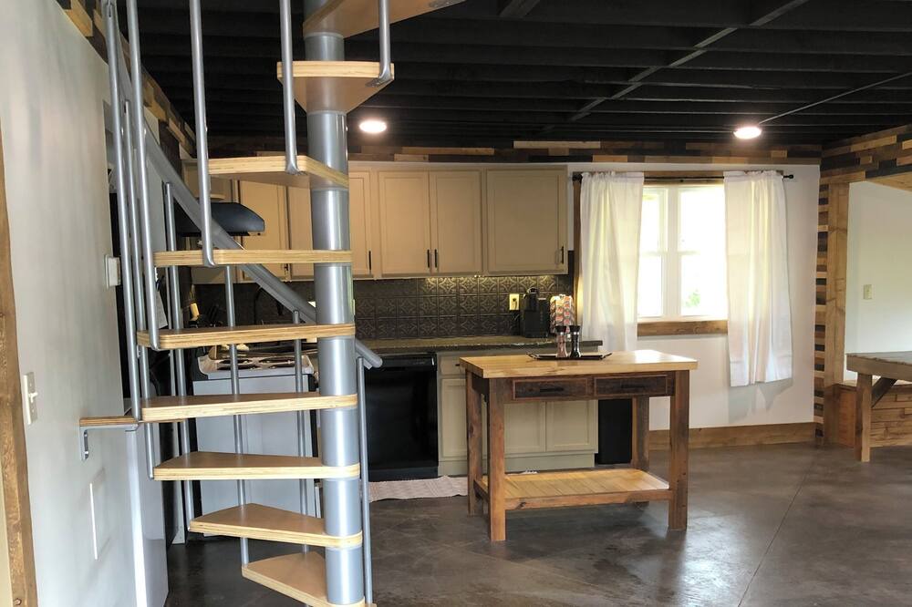 Photo of Kitchen in Wales Center