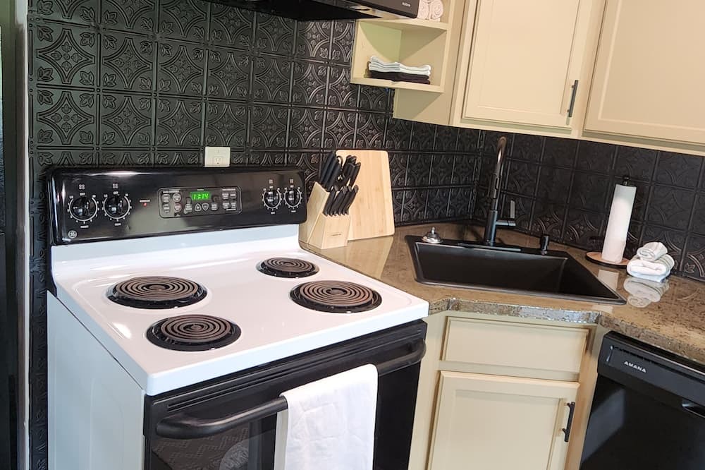 Photo of Kitchen in Wales Center