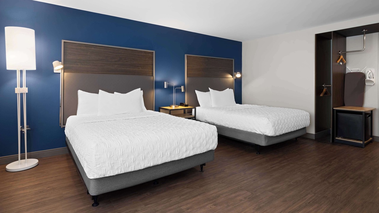 Photo of Bedroom in Lake Delton