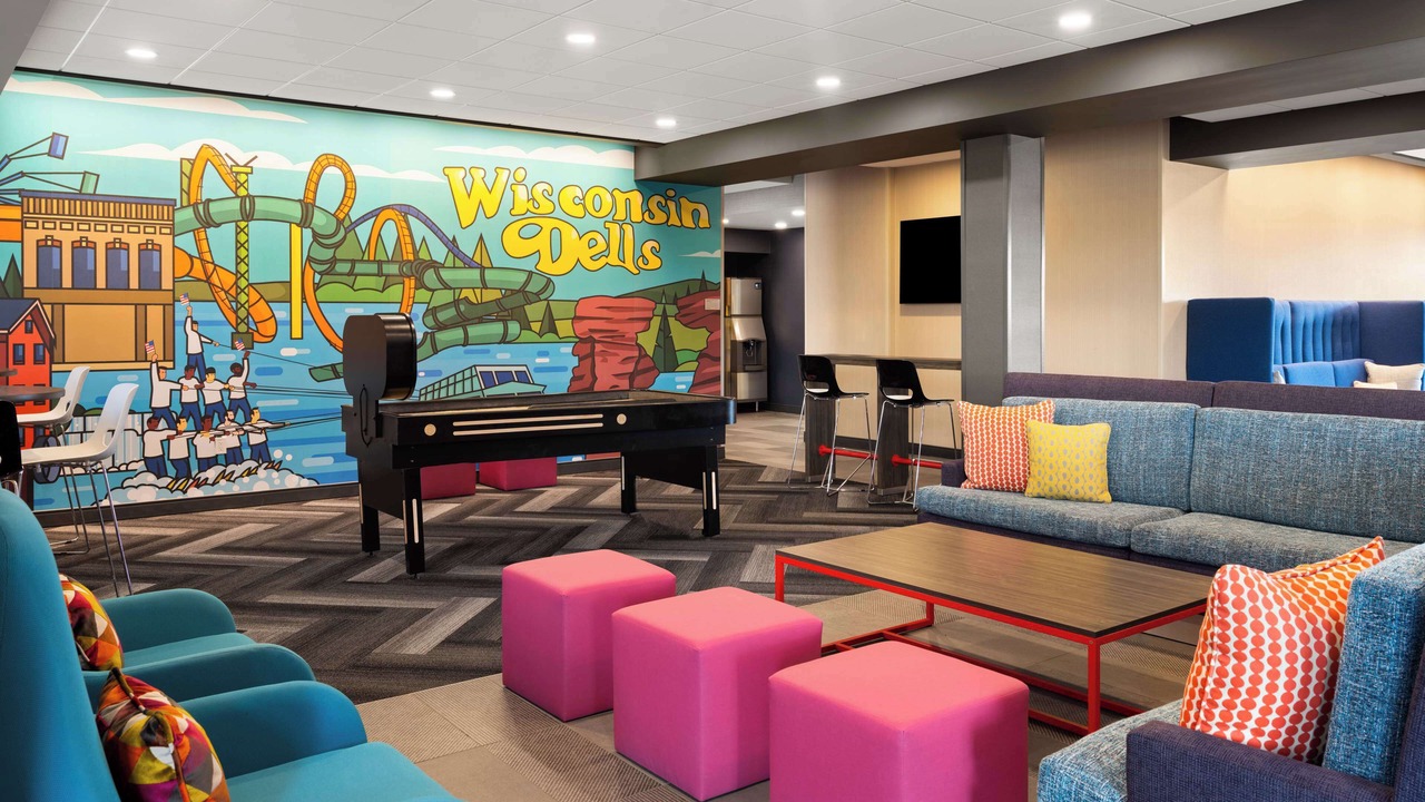 Photo of Others in Lake Delton