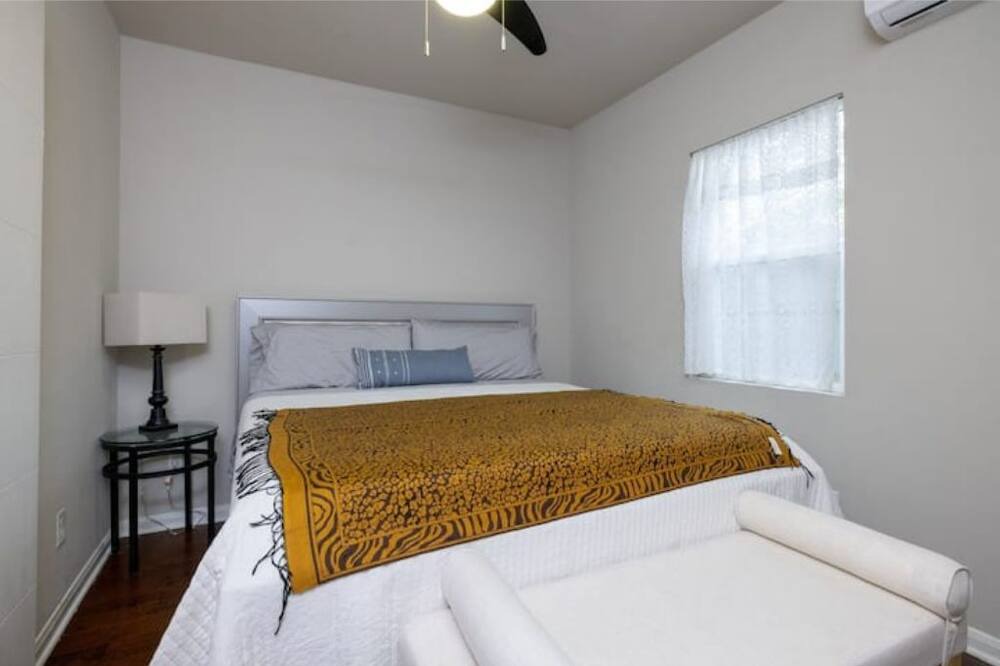 Photo of Bedroom in Fort Worth