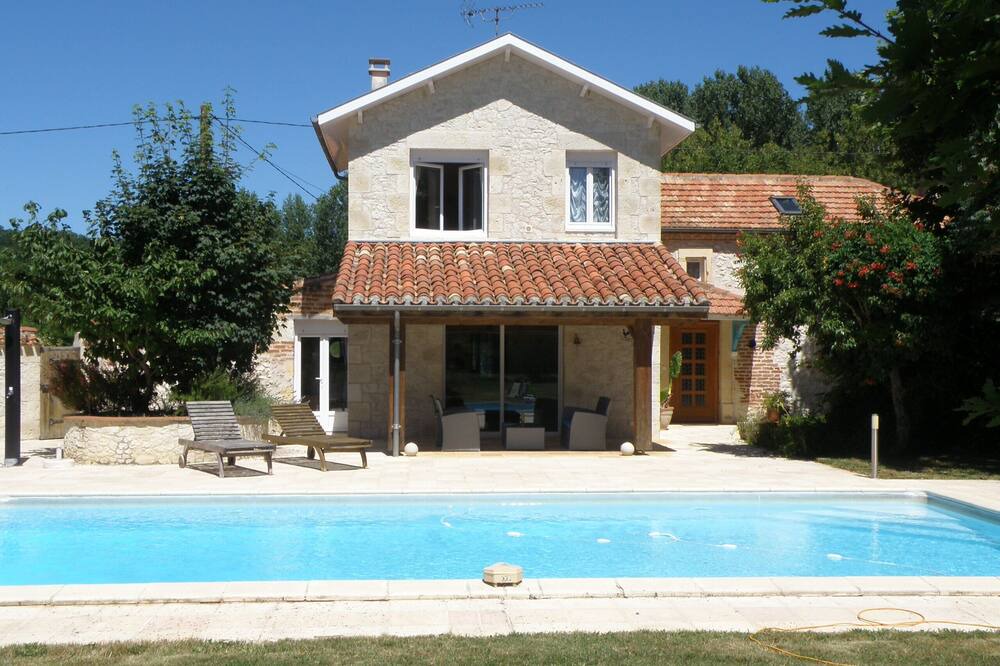 Photo of Outdoor in Saint-Vite