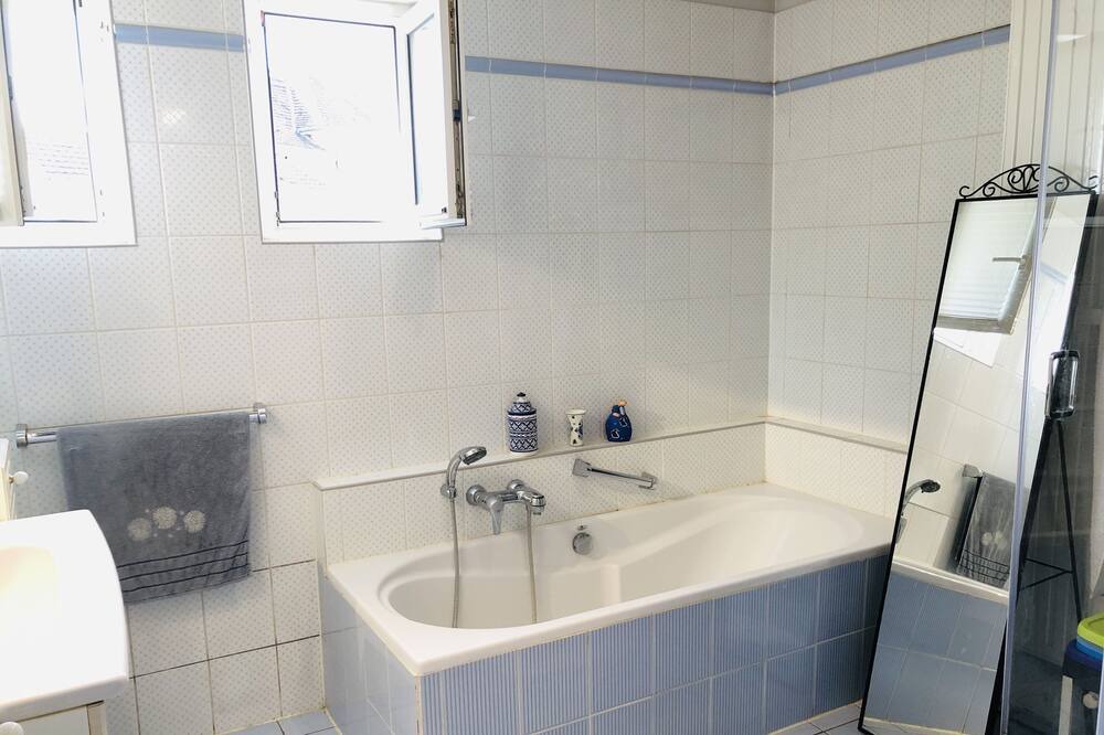 Photo of Bathroom in Robertsau