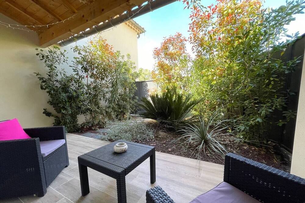 Photo of Outdoor in Uchaux
