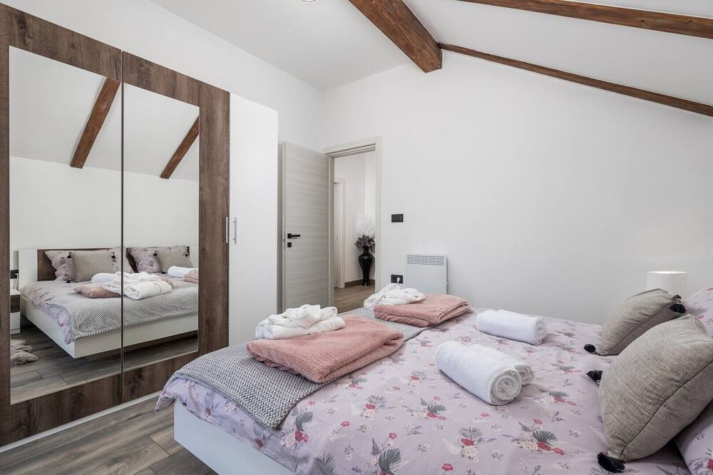 Photo of Bedroom in Fuzine