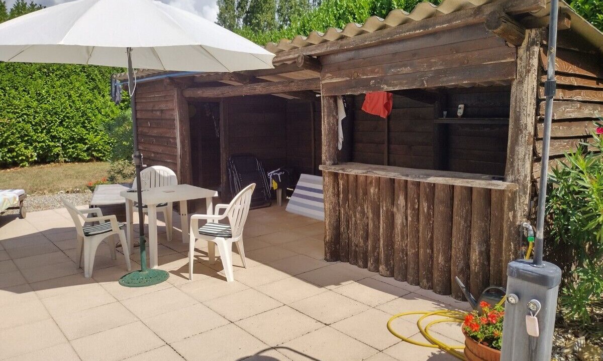 Photo of Patio Balcony in Montastruc