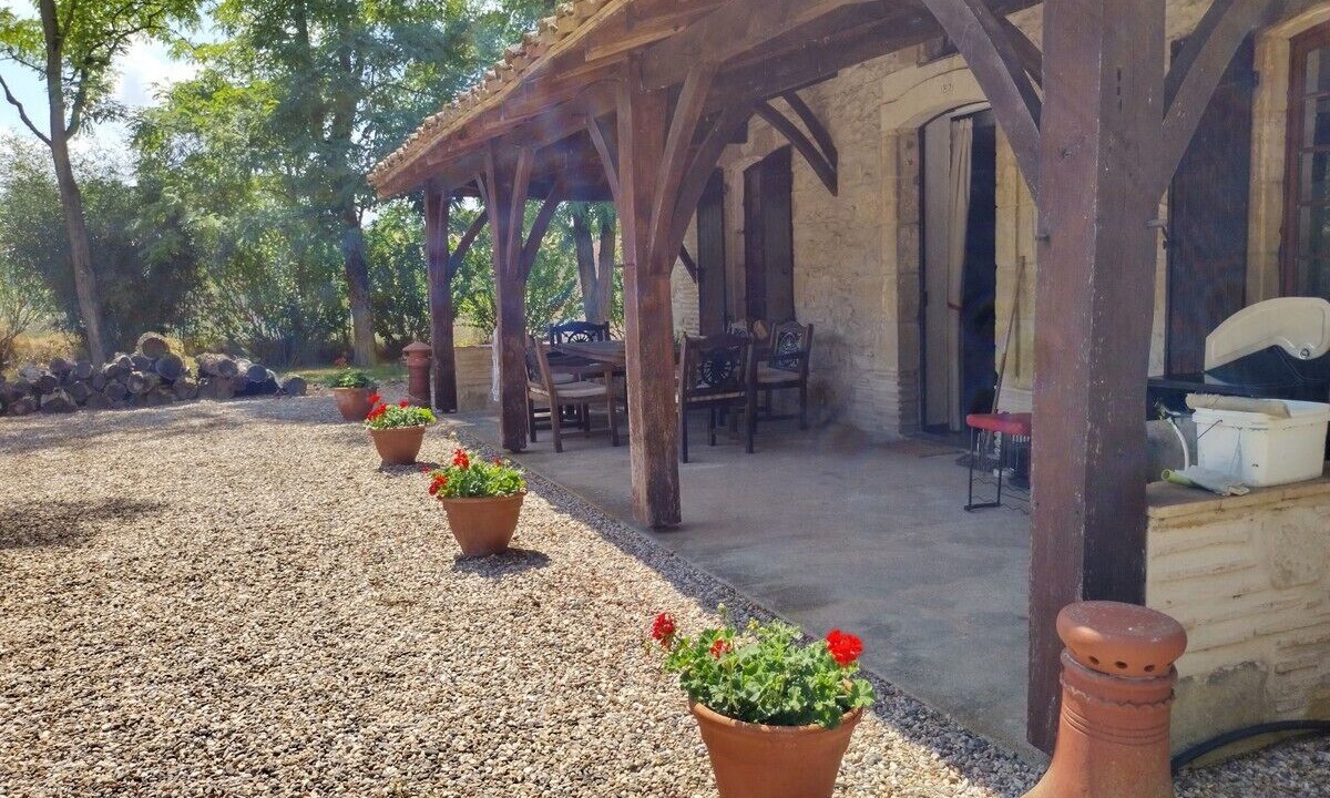 Photo of Outdoor in Montastruc