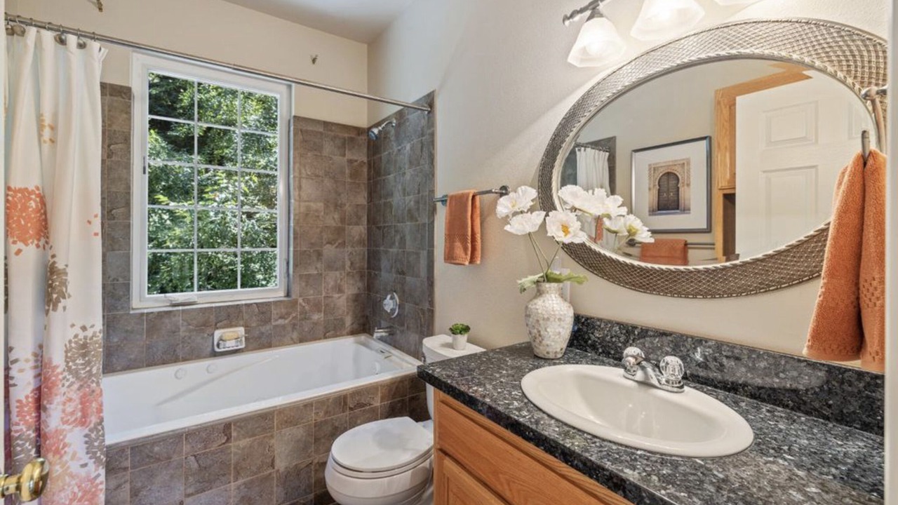 Photo of Others in Monte Rio