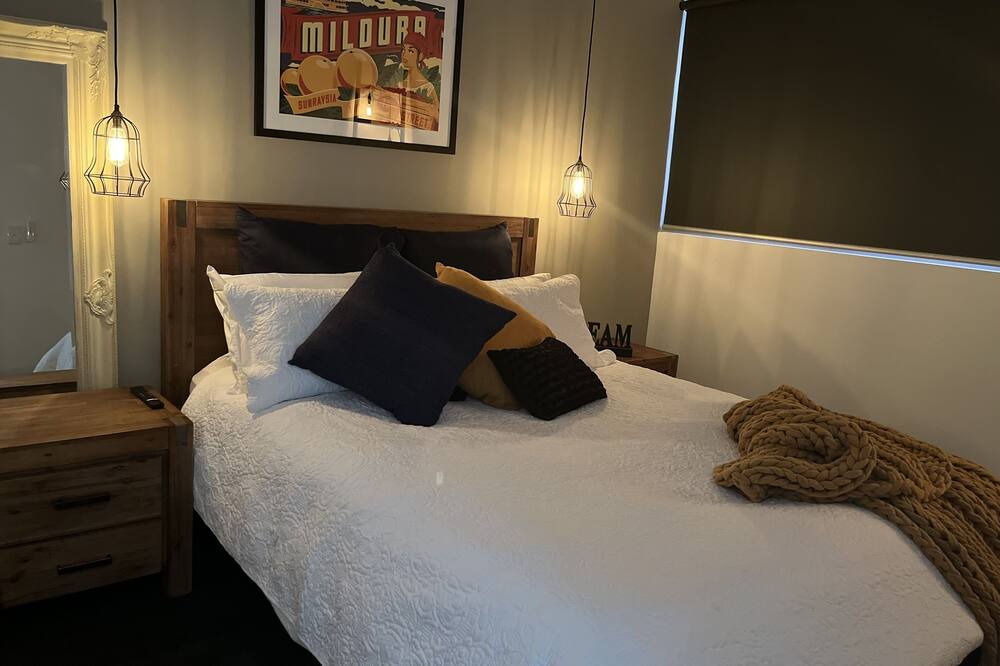 Photo of Bedroom in Docklands