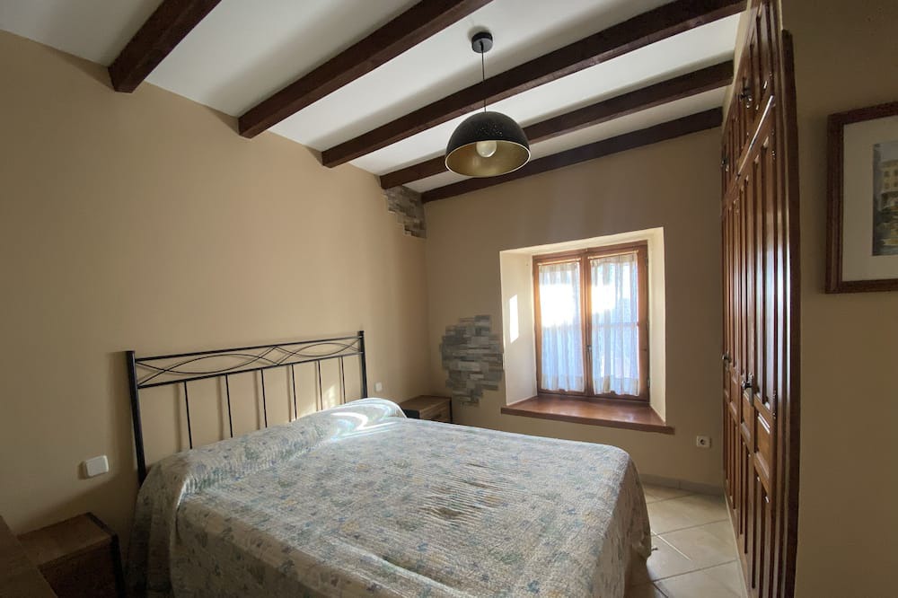 Photo of Bedroom in Miraflores de la Sierra