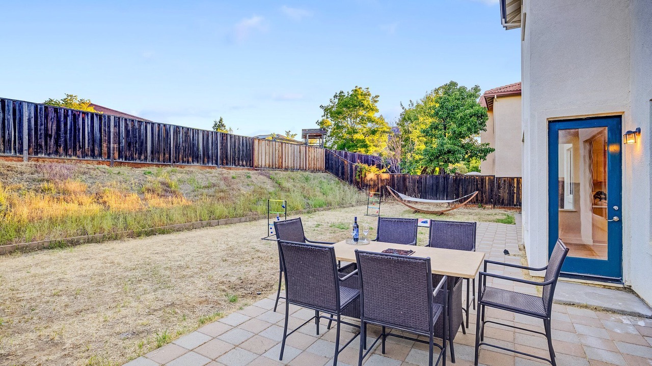 Photo of Outdoor in Antioch