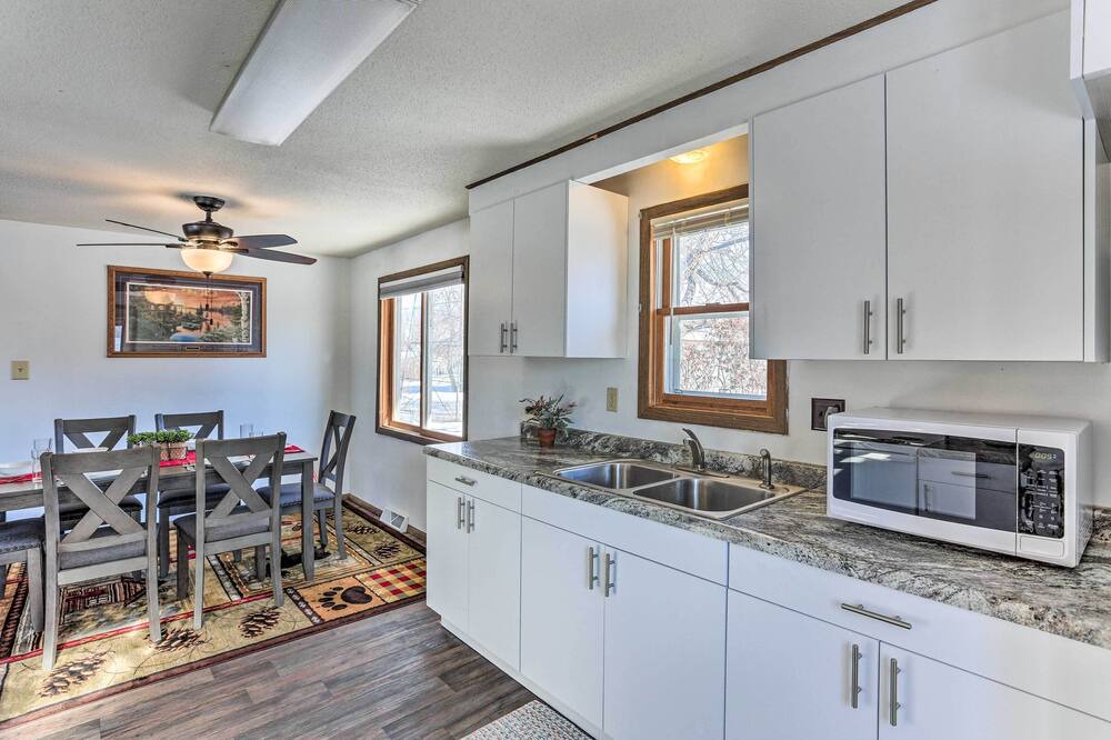 Photo of Kitchen in White River