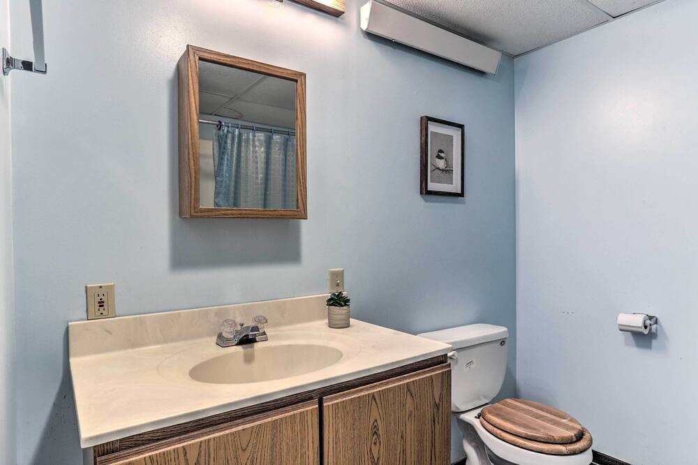 Photo of Bathroom in White River