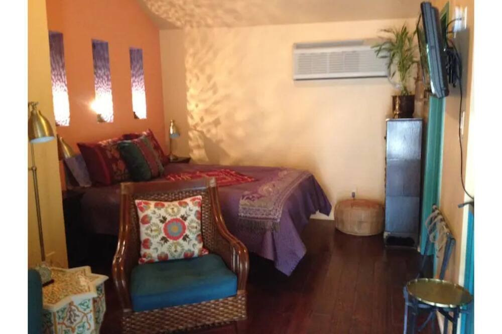 Photo of Bedroom in Clarksville