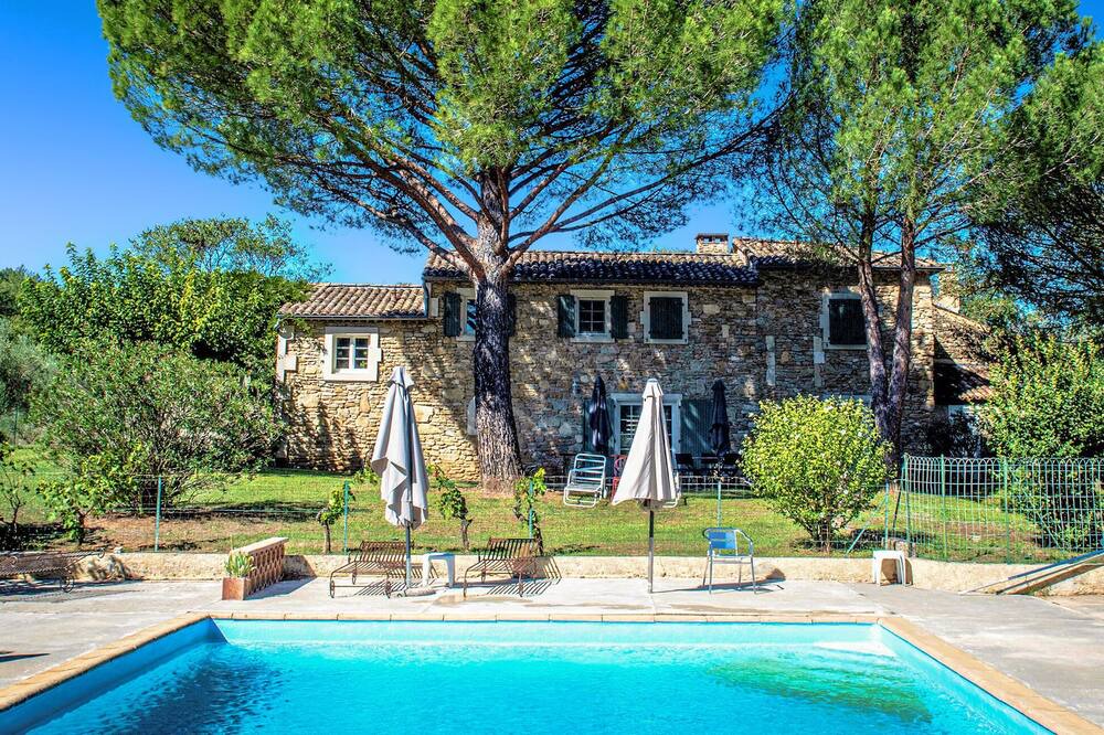 Photo of Outdoor in Saint-Andre-d'Olerargues