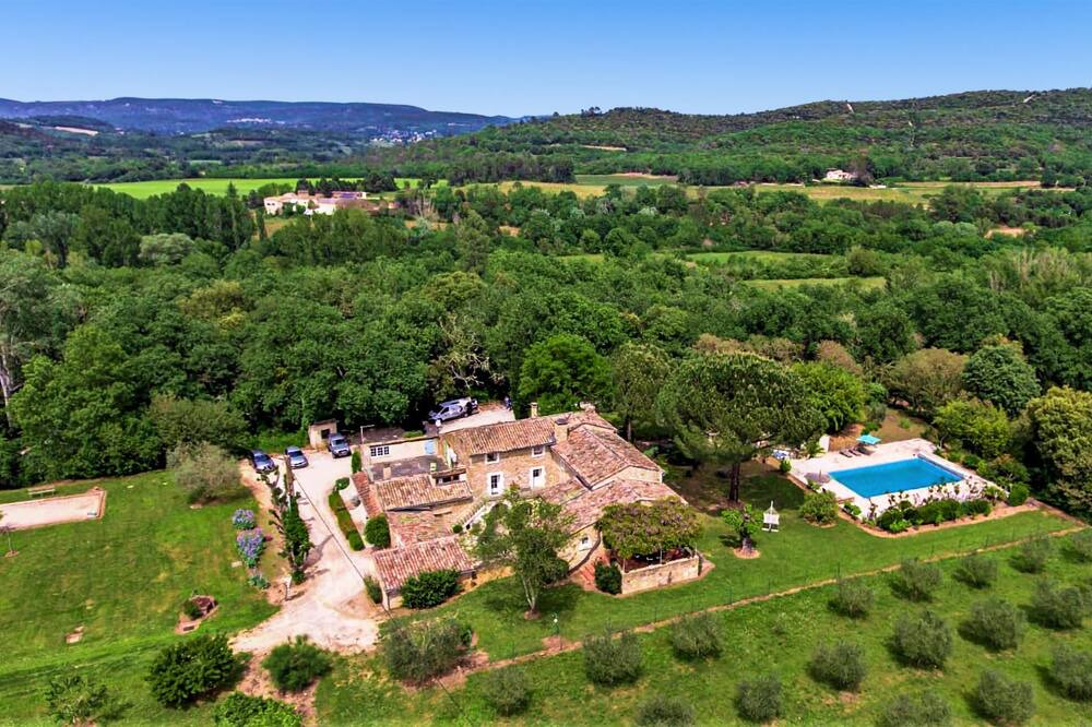 Photo of Outdoor in Saint-Andre-d'Olerargues