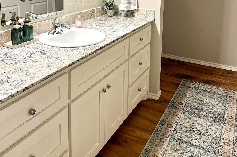 Photo of Bathroom in Uniontown