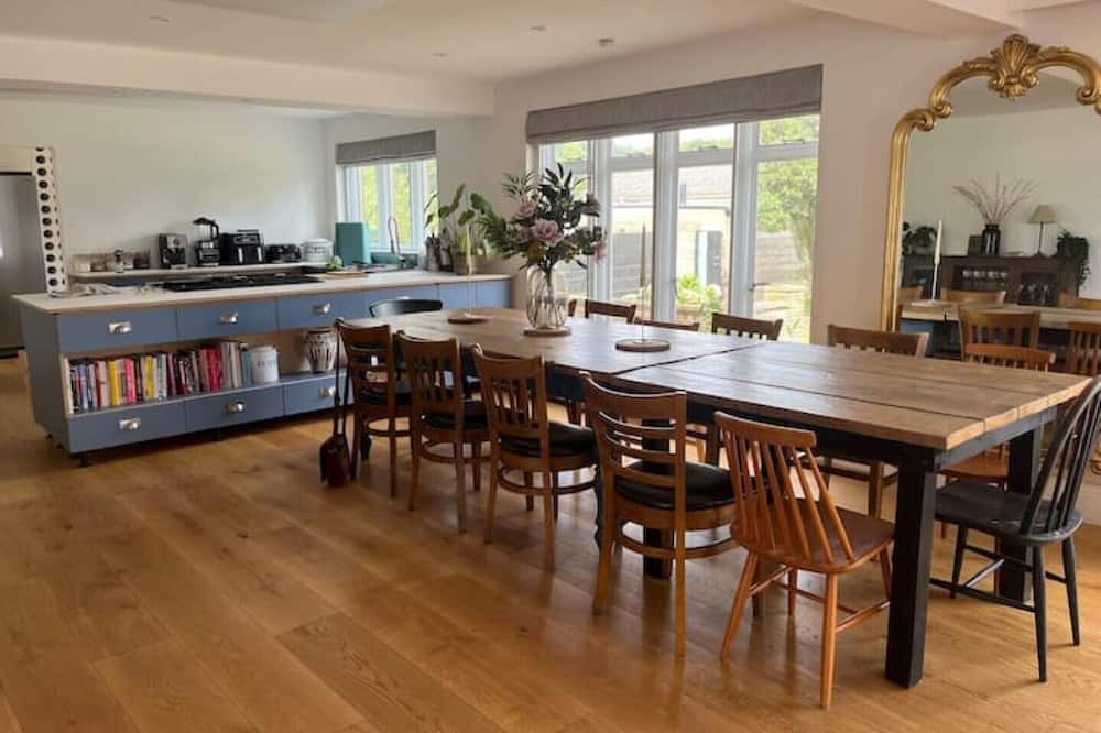 Photo of Others in Eccles