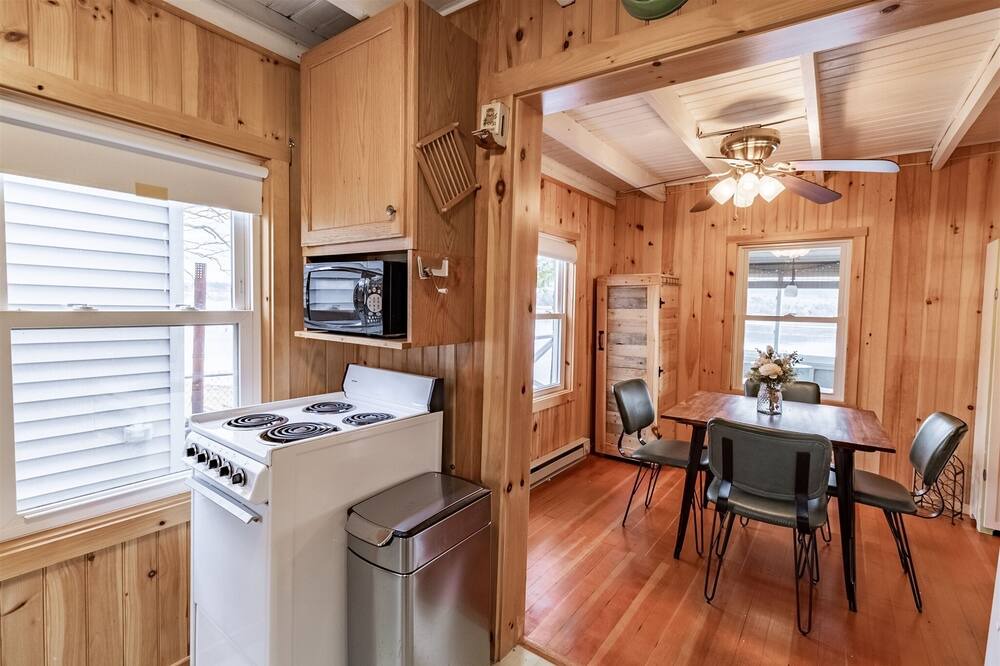 Photo of Others in Greene