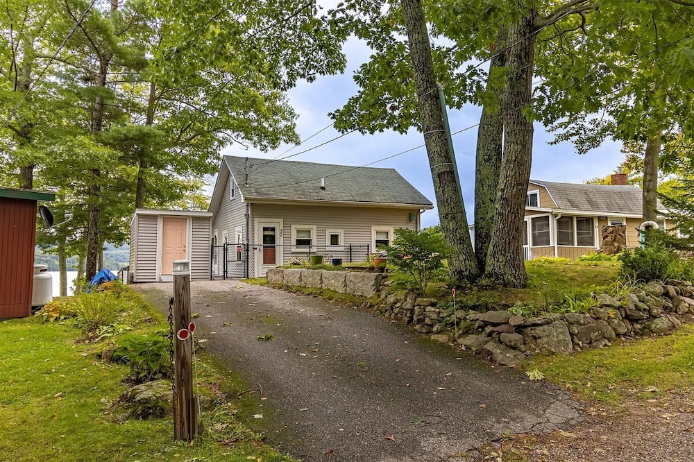 Photo of Others in Greene