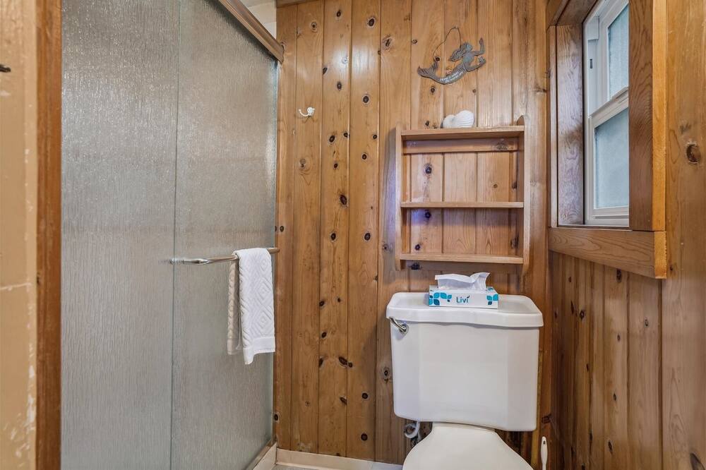 Photo of Bathroom in Tolovana Park