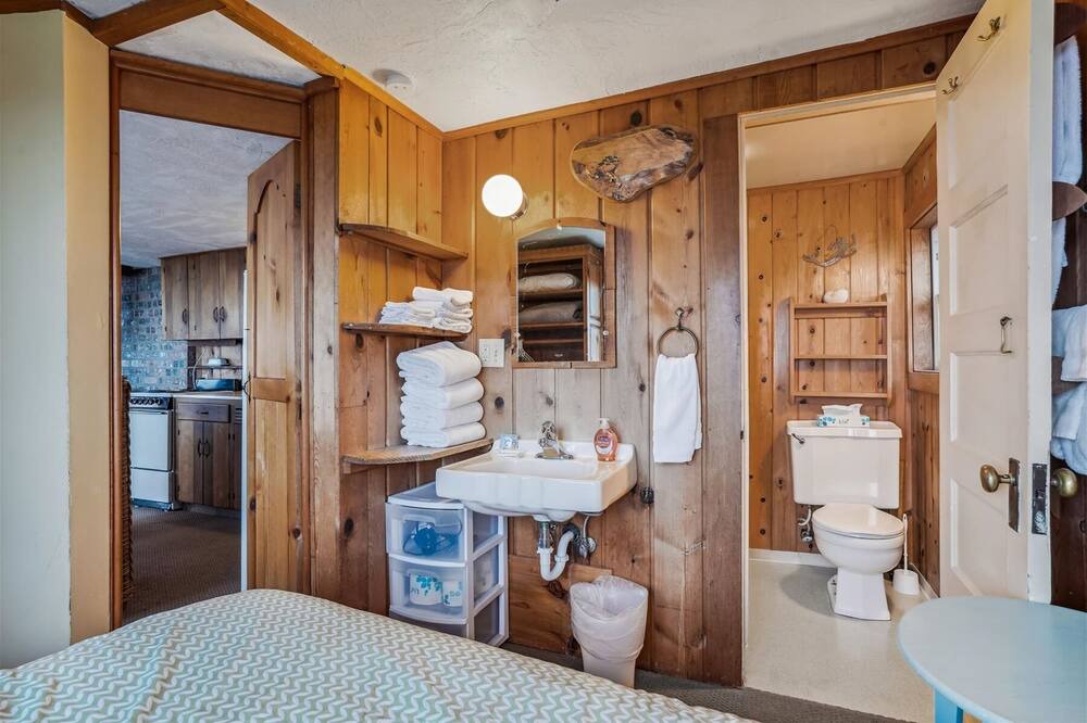 Photo of Bathroom in Tolovana Park