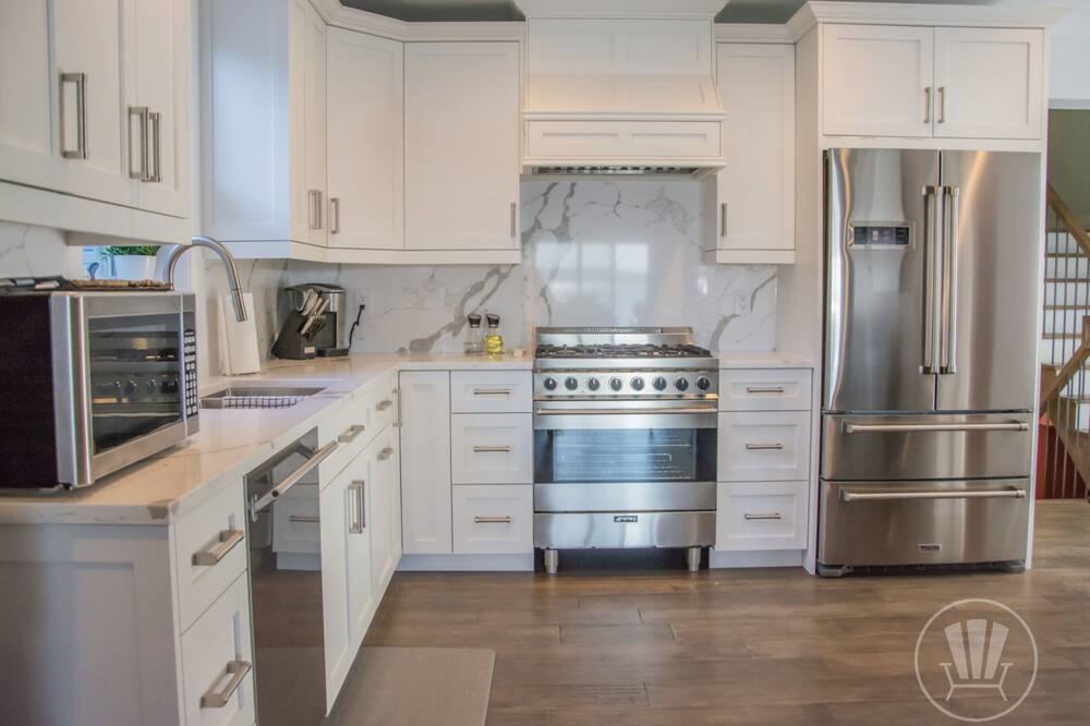 Photo of Kitchen in Victoria Harbour