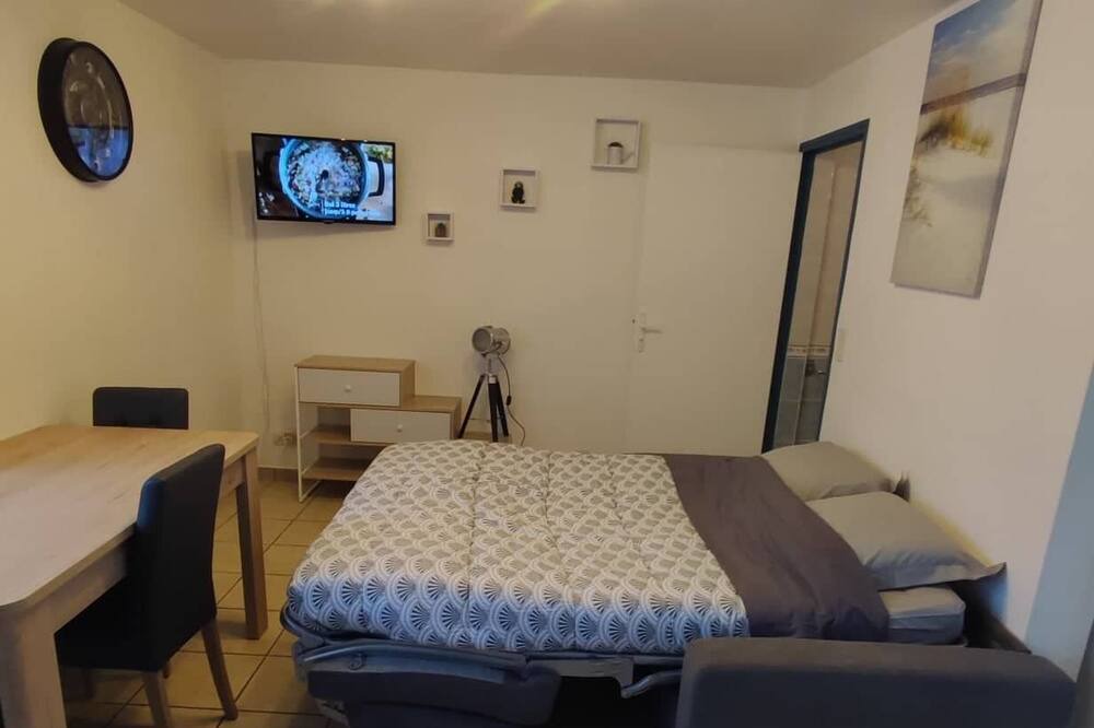 Photo of Bedroom in Saint-Pierre-de-Plesguen