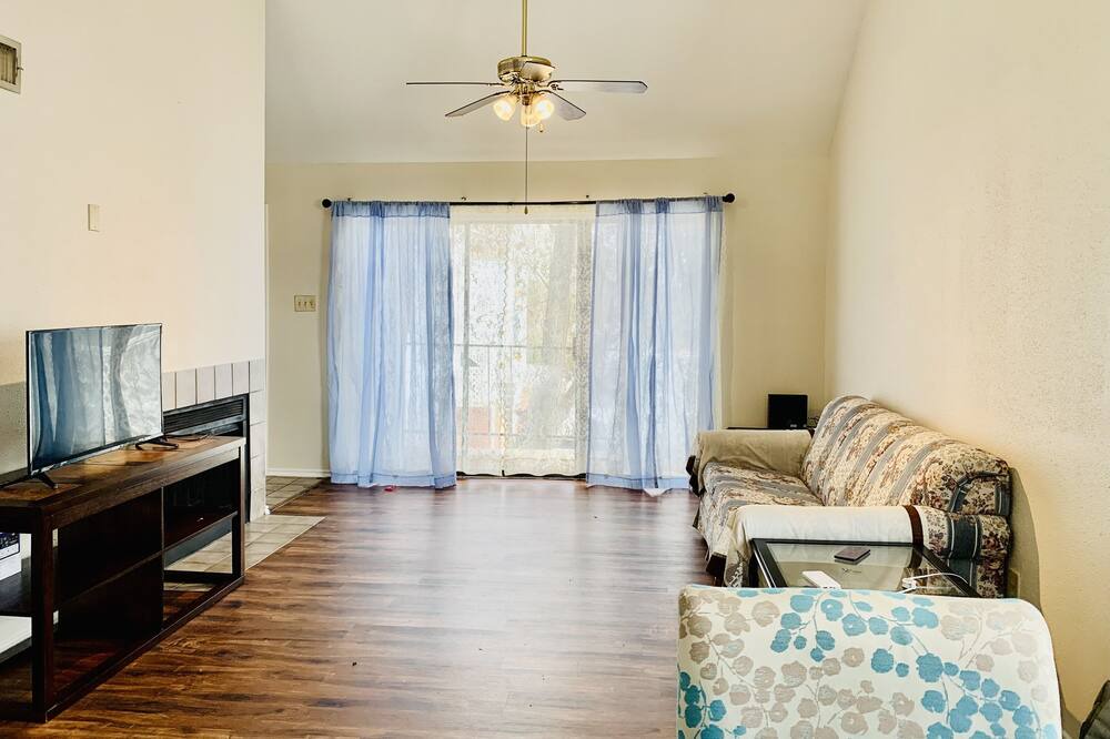 Photo of Bedroom in Greater Fondren Southwest