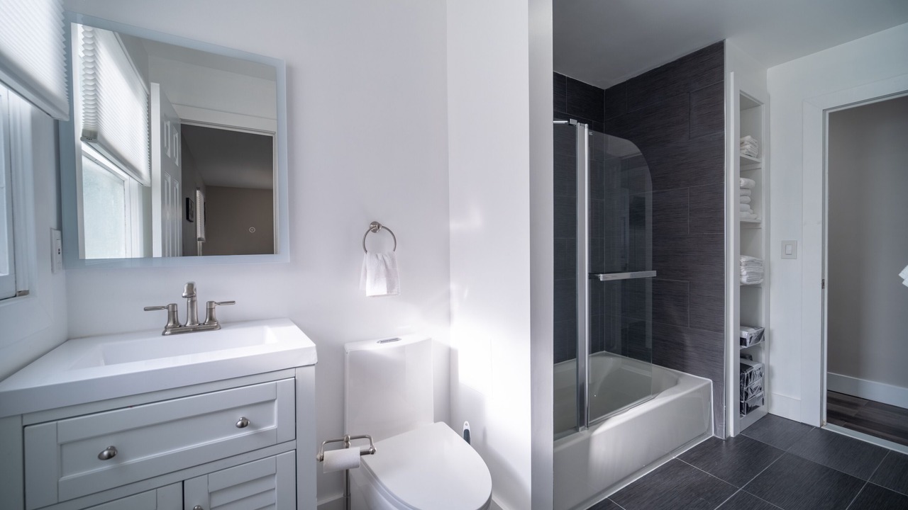 Photo of Bathroom in Warwick