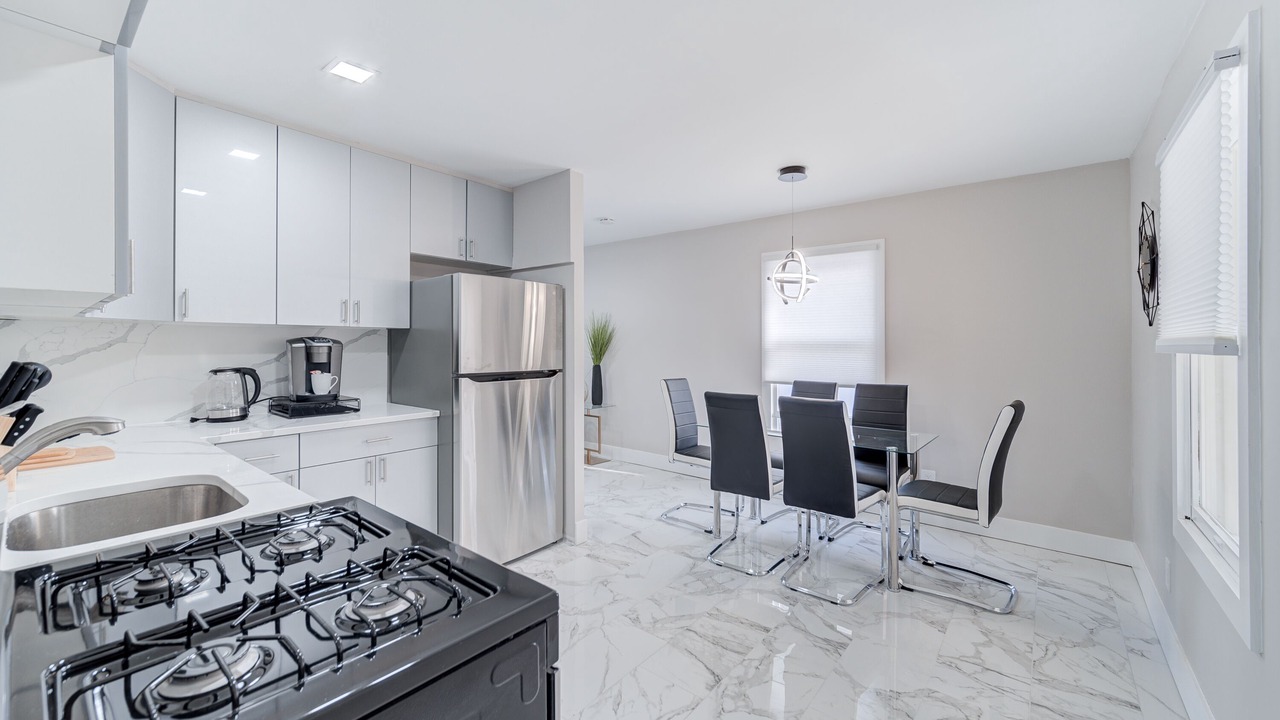 Photo of Others in Warwick