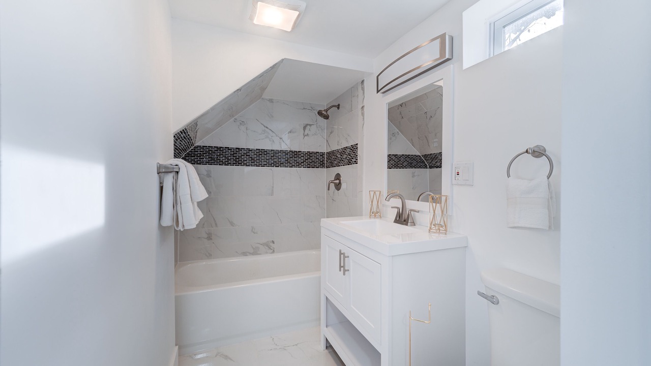 Photo of Others in Warwick