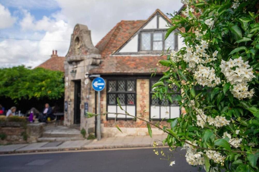 Photo of Others in Rye