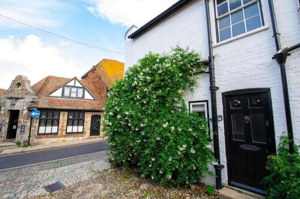 Photo of Others in Rye