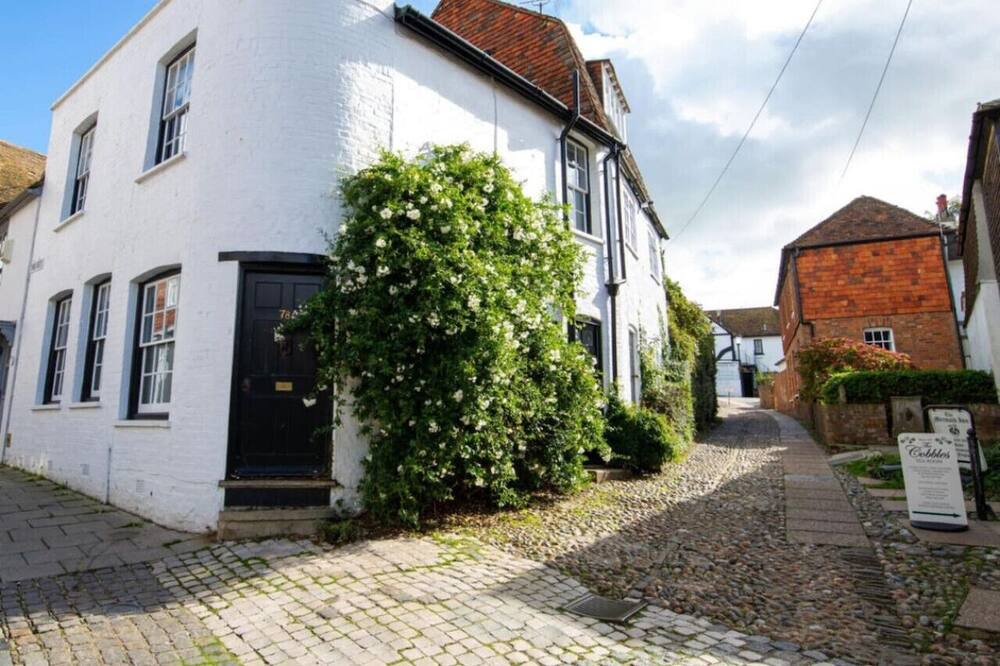 Photo of Others in Rye