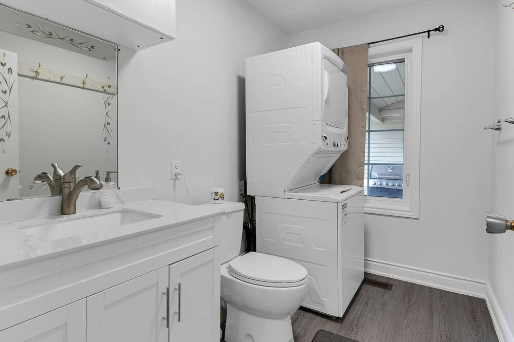 Photo of Bathroom in Melancthon