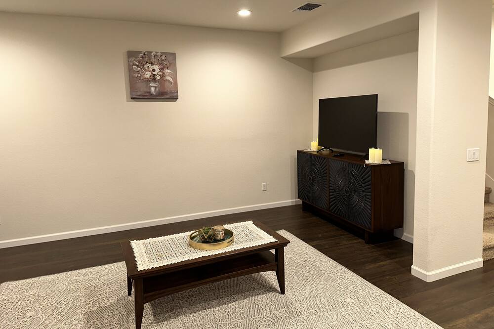 Photo of Others in Salinas