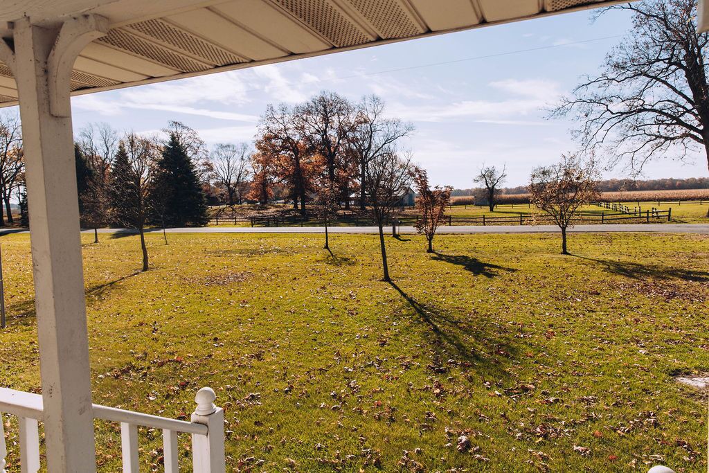 Photo of Outdoor in Demotte