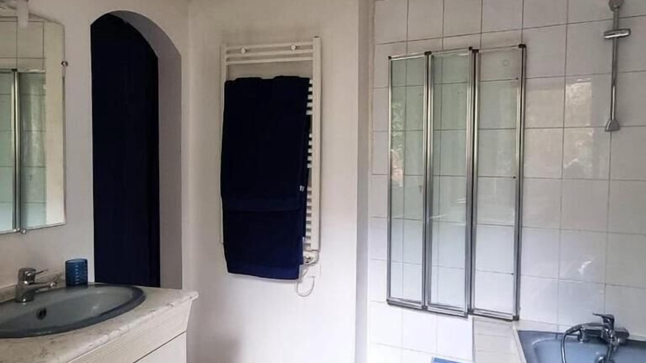 Photo of Others in Bernin