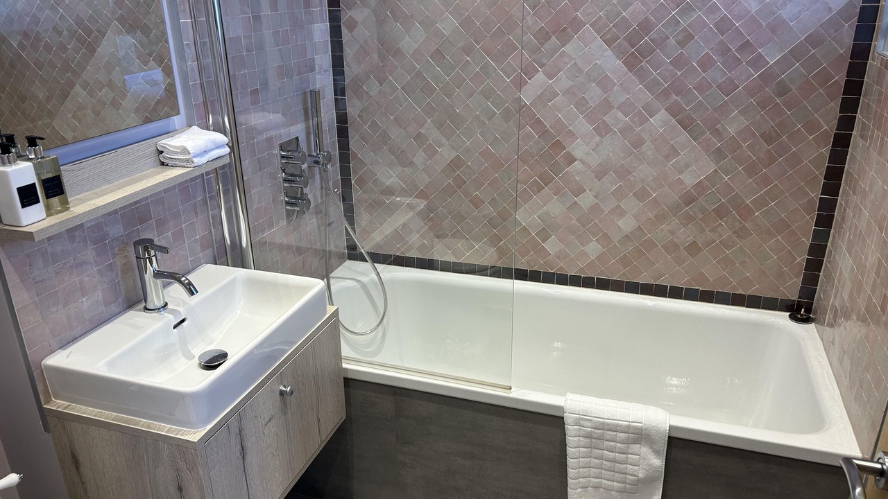 Photo of Bathroom in Richmond-upon-Thames