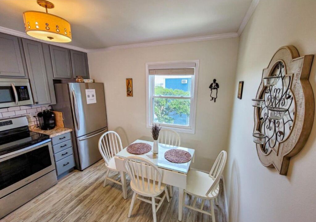 Photo of Kitchen in McCutcheon Field
