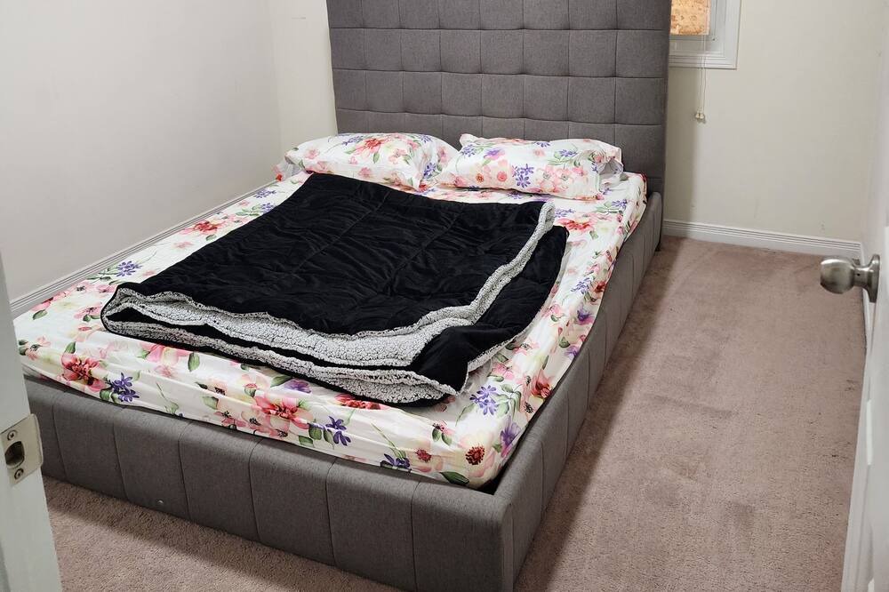 Photo of Bedroom in Markham