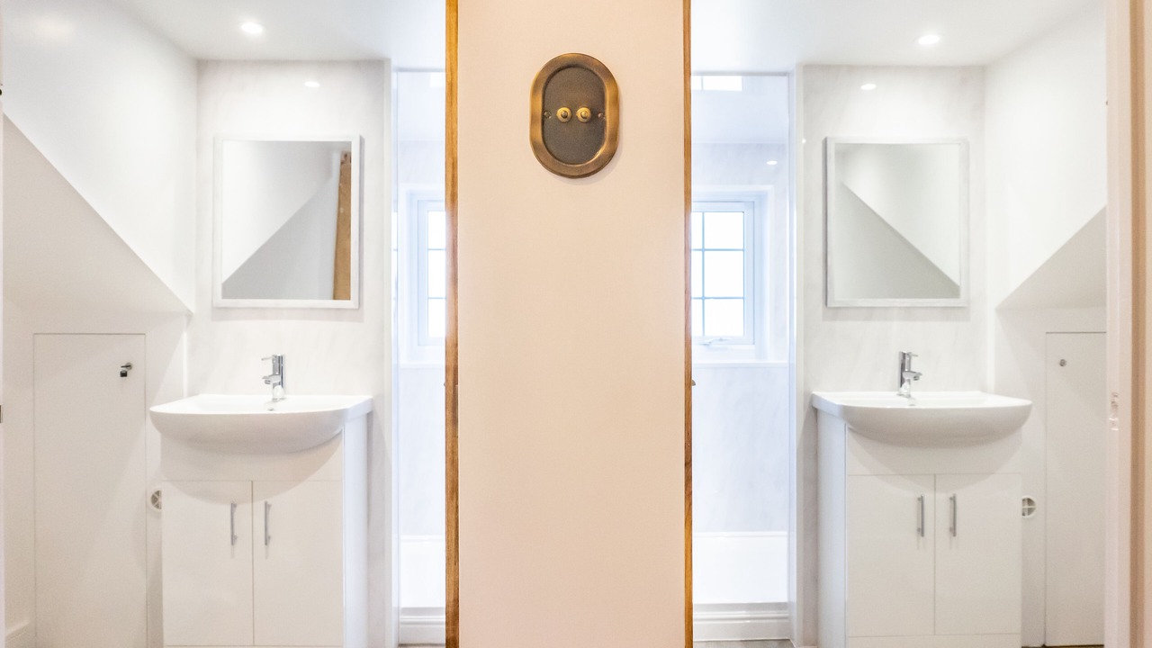 Photo of Bathroom in Brockworth