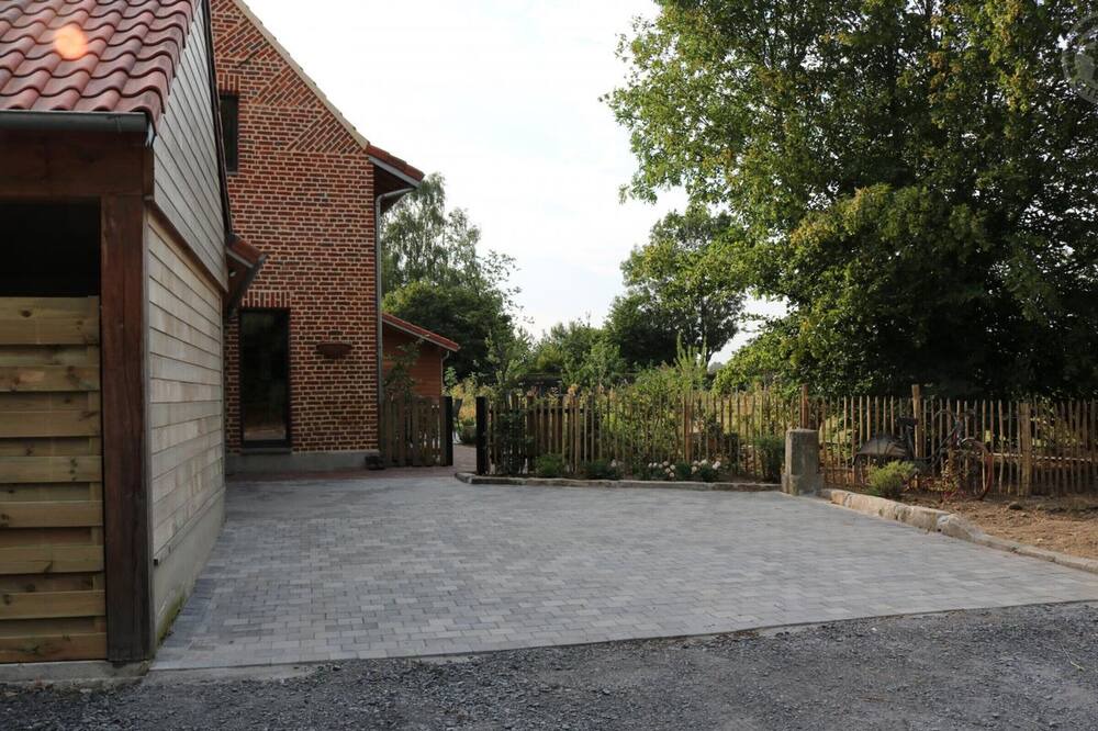 Photo of Outdoor in Orchies