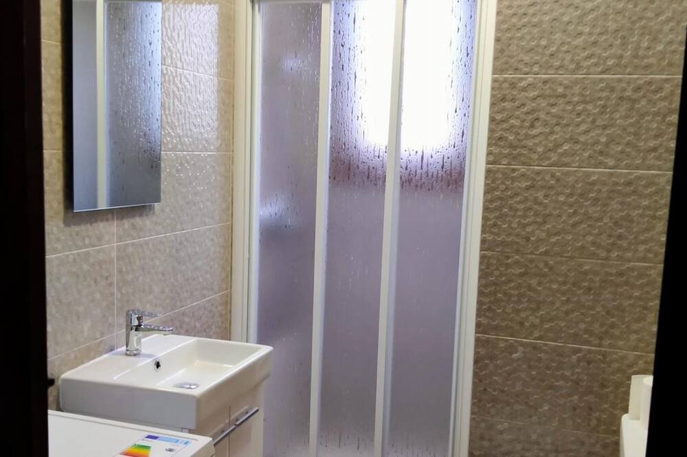 Photo of Bathroom in L Almadrava