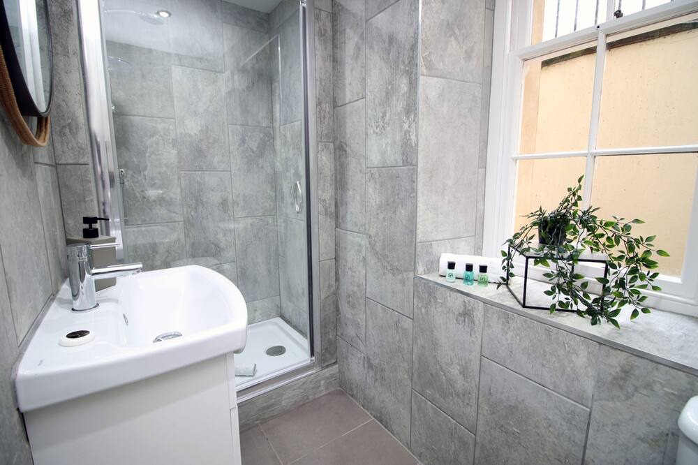 Photo of Bathroom in Clifton